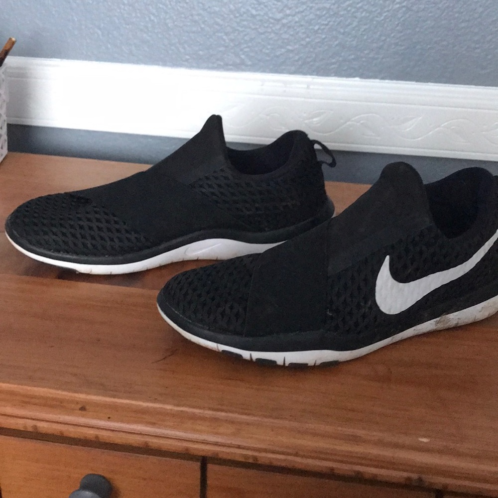 Black Nike’s
